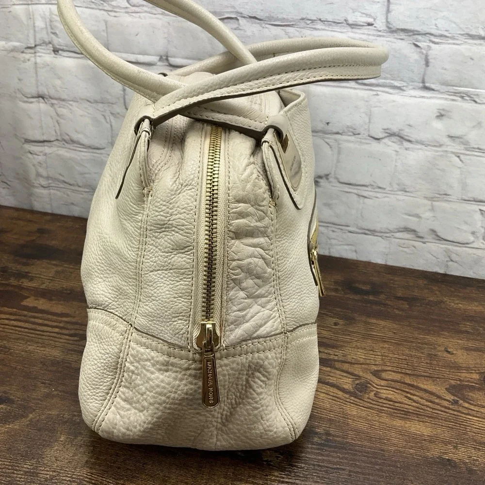 Michael Kors Cream Leather‎ Satchel Bag Gold Hardware Handbag Purse